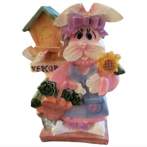 Vtg 2000 Cornerstone Creations Mrs Easter Bunny Rabbit Carrots Sunflower Bird